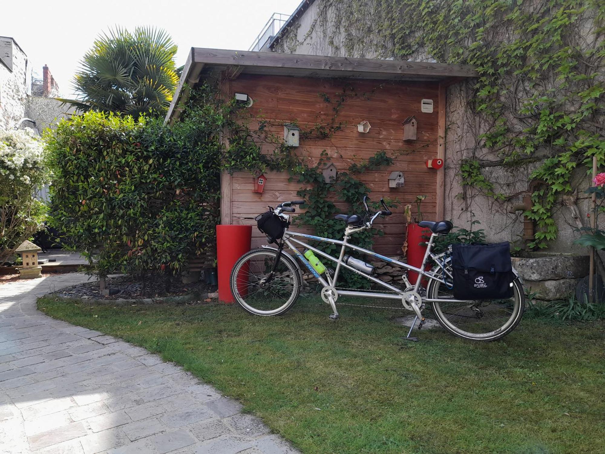 La Pause Angevine Bed & Breakfast Angers Eksteriør bilde